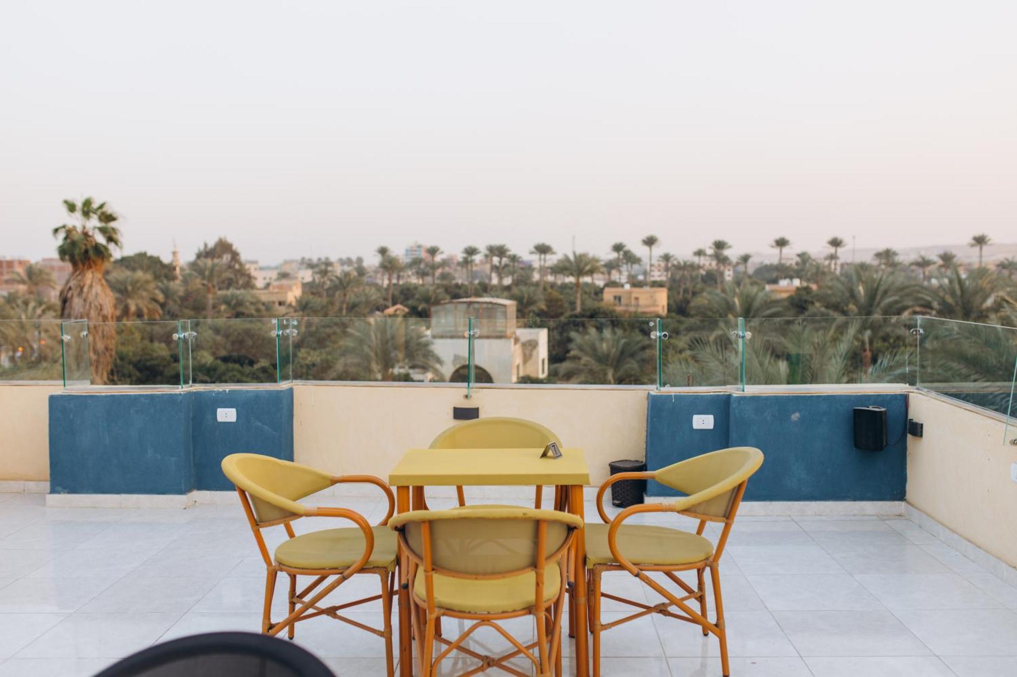 Regent Pyramids View Ξενοδοχείο Kafret el-Gabal Εξωτερικό φωτογραφία